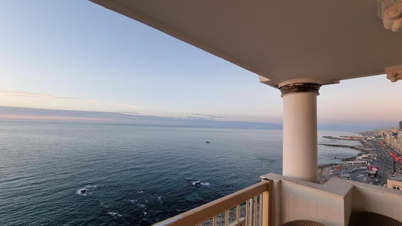 Alex Sea View Apartment - Families Only Александрия Экстерьер фото
