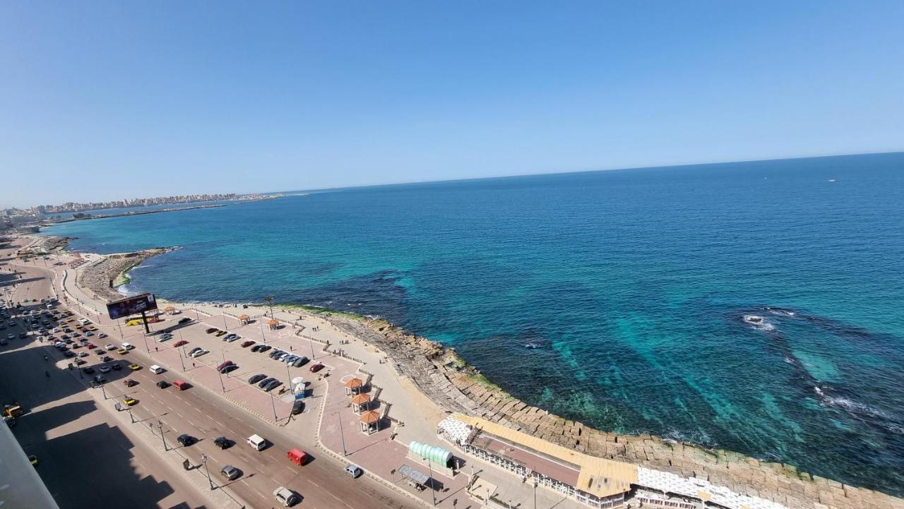 Alex Sea View Apartment - Families Only Александрия Экстерьер фото